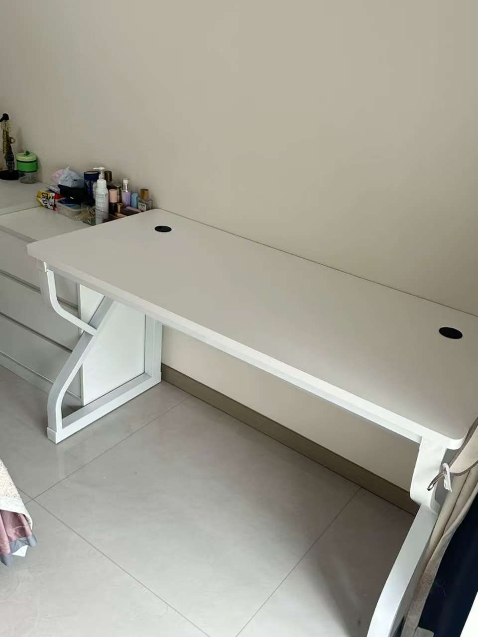 โต๊ะคอมพิวเตอร์ เฟอร์นิเจอร์สำ - Gaming Console Table บทวิจารณ์และราคา